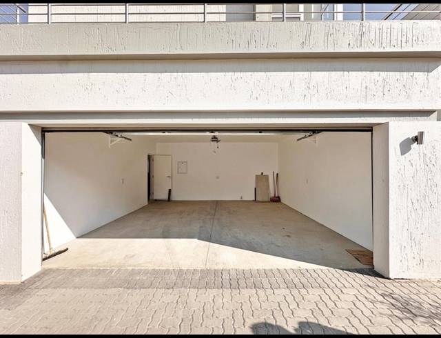 3 BEDROOM PROPERTY TO RENT IN BRYANSTON